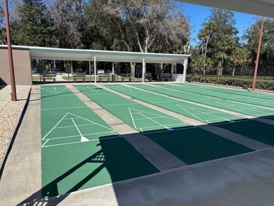 Welcome to this spacious 3-bedroom, 2-bath manufactured home in - photo 33