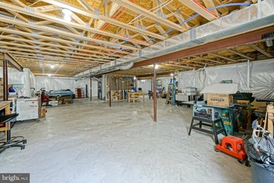 SMART LIVING WITH ROOM TO GROW: Featuring energy saving solar - photo 35