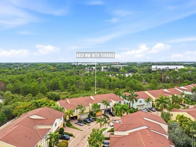 Beautifully updated newer-construction townhome in the - photo 41