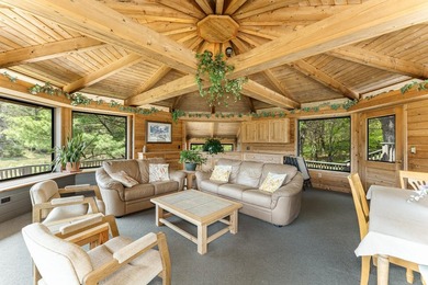 This luxury 4BR/3BA custom estate near Land O'Lakes sits on 14 - photo 43