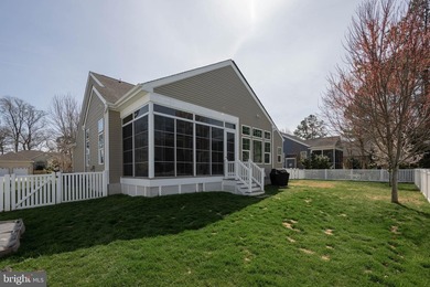 SMART LIVING WITH ROOM TO GROW: Featuring energy saving solar - photo 43