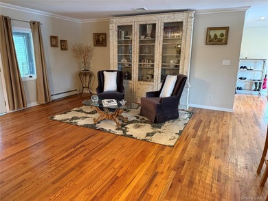 This beautiful ranch is set on .33 of an acre - photo 11