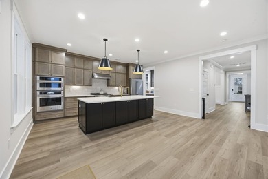 Welcome to 2031 Comradery Way in the sought-after Longwood - photo 13
