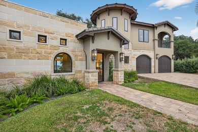 Why settle when you can have both Lake LBJ and golf-course - photo 3
