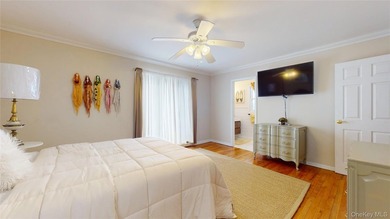 This beautiful ranch is set on .33 of an acre - photo 14