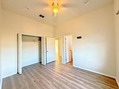 DON'T LET DAYS ON MARKET STOP YOU! This home has a new roof as - photo 24