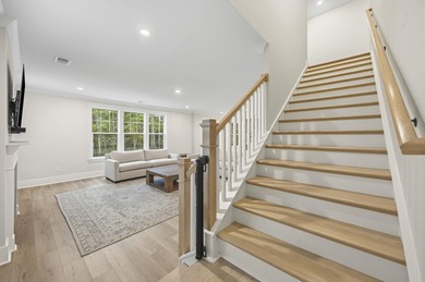 Welcome to 2031 Comradery Way in the sought-after Longwood - photo 27