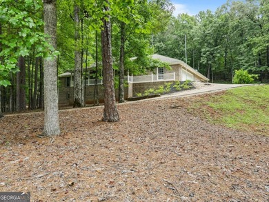 West Point Lake Home For Sale in Lagrange Georgia