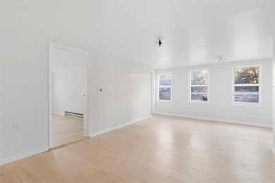 Check out this updated and affordable 3 bedroom, 1 home that - photo 4