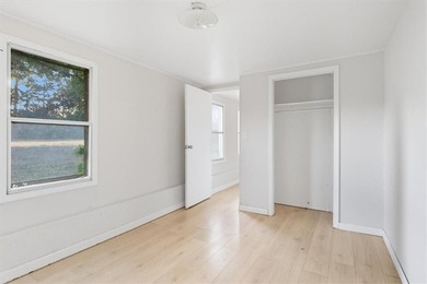 Check out this updated and affordable 3 bedroom, 1 home that - photo 9