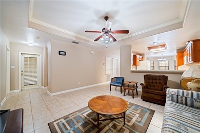 Welcome to McKinzie Townhomes #10, a beautifully maintained - photo 5