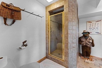 Fractional Lakefront 5-bed, 5 bath home with two additional bed - photo 28