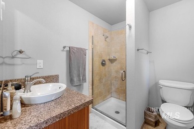 Fractional Lakefront 5-bed, 5 bath home with two additional bed - photo 44