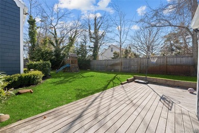Welcome to 930 Smith Lane in the VILLAGE OF HEWLETT NECK, a - photo 48
