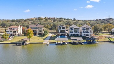 Luxury lakefront living in the gated Waterside community on Lake - photo 4