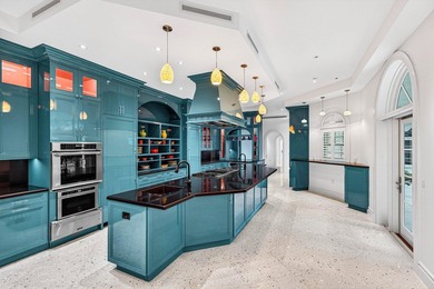 Welcome to an artfully designed luxury residence at 720 N Ocean - photo 23