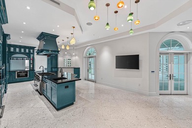 Welcome to an artfully designed luxury residence at 720 N Ocean - photo 25