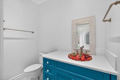 Welcome to an artfully designed luxury residence at 720 N Ocean - photo 48