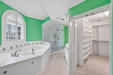 Welcome to an artfully designed luxury residence at 720 N Ocean - photo 52