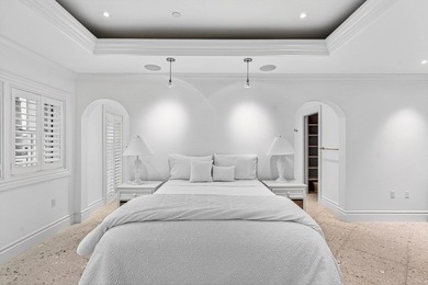 Welcome to an artfully designed luxury residence at 720 N Ocean - photo 59