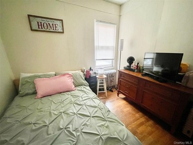 Woodlawn legal brick Triplex! Well maintained home with 3 bright - photo 10