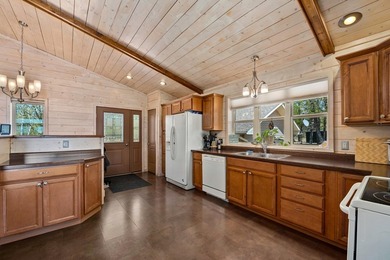 Stunning waterfront home on the shores of Big Lake, featuring - photo 14