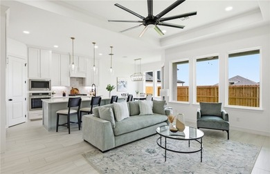 Welcome to 1804 White Ibis Drive in The Reserve-Portland's - photo 3