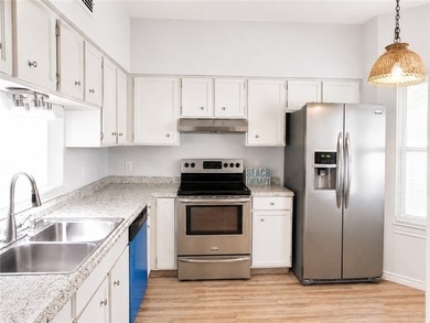 Lowest priced townhome in the area. This two-story townhome has - photo 7