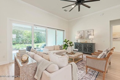 Step into this BRAND NEW 4 BED, 3.5 BATH, 3 CAR GARAGE, CONCRETE - photo 17