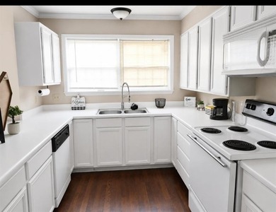Welcome home to this spacious 2 story townhouse in Natchitoches - photo 6