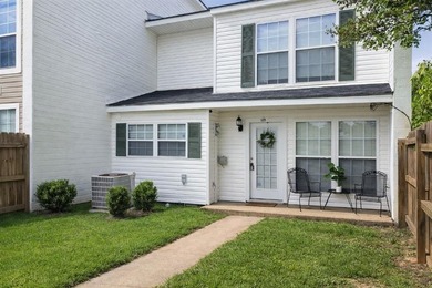 Welcome home to this spacious 2 story townhouse in Natchitoches - photo 10