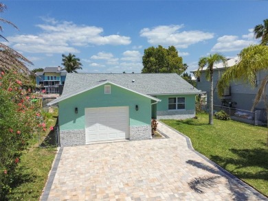 Welcome to your waterfront life; this spectacular 3 bedroom, 2 - photo 2