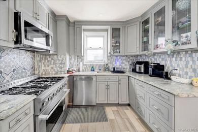 Detached, charming, and meticulously maintained single-family - photo 9