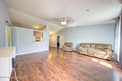 This is a spacious 4 bedroom, 3 bath home on a large lot has a - photo 3