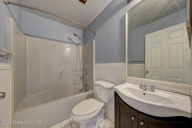 This is a spacious 4 bedroom, 3 bath home on a large lot has a - photo 7