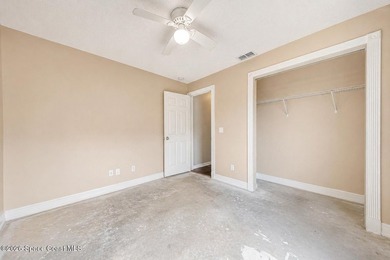 This is a spacious 4 bedroom, 3 bath home on a large lot has a - photo 10