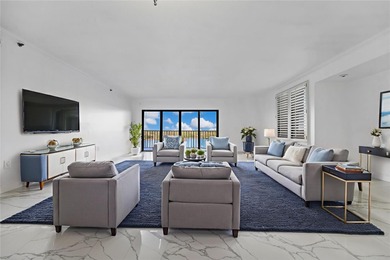 We are pleased to present this exclusive and elegant condominium - photo 3