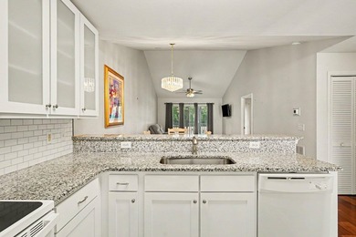 This beautifully maintained second-floor 2-bedroom, 2-bath condo - photo 11