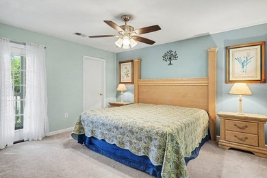 This beautifully maintained second-floor 2-bedroom, 2-bath condo - photo 12