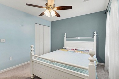 This beautifully maintained second-floor 2-bedroom, 2-bath condo - photo 16