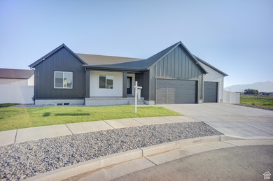 Great Salt Lake Home For Sale in Grantsville Utah