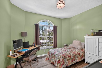 Beautiful single-story home featuring 4 true bedrooms and - photo 22