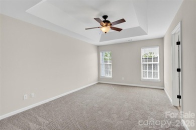 This beautifully maintained 3-bedroom, 2.5 bath move- in ready - photo 23