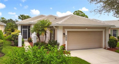 Lake Condo For Sale in Venice, Florida