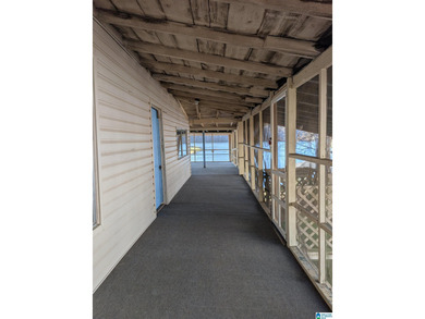 Deeded Waterfront Home - 1 bedroom 1.5 baths. 50 feet of - photo 16