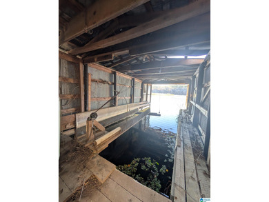 Deeded Waterfront Home - 1 bedroom 1.5 baths. 50 feet of - photo 19