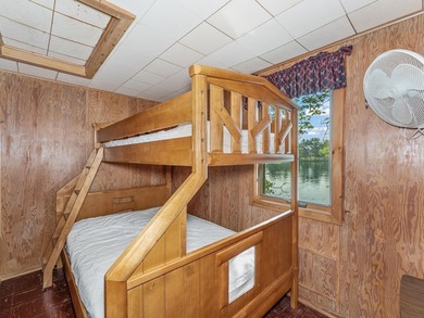 Here's your chance to own a part of Minocqua Chain history - photo 36
