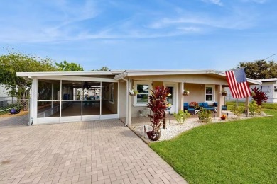 Lake Home For Sale in Okeechobee, Florida