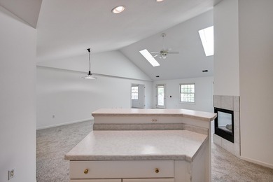Sophisticated design and effortless living come together in this - photo 12