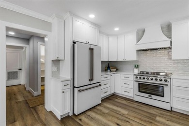 Welcome to Bayshore...This move-in-ready home blends thoughtful - photo 21